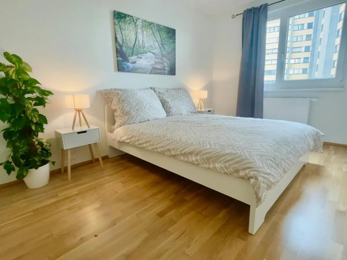 Bright Flat In Central Vienna Austria